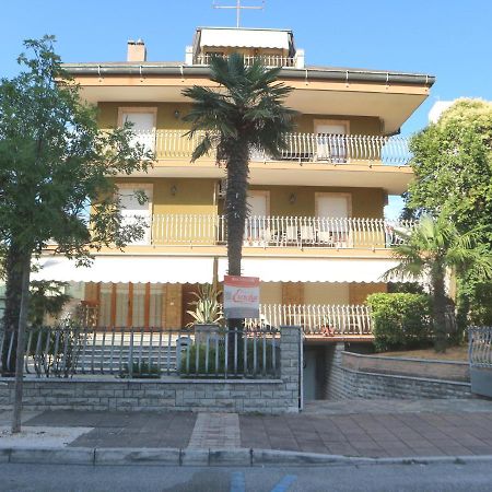 Burello Apartment Lignano Sabbiadoro Exterior photo