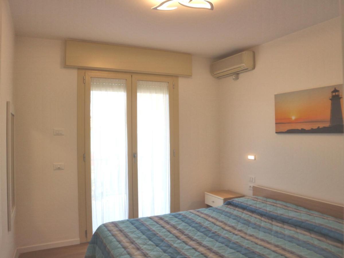 Burello Apartment Lignano Sabbiadoro Exterior photo